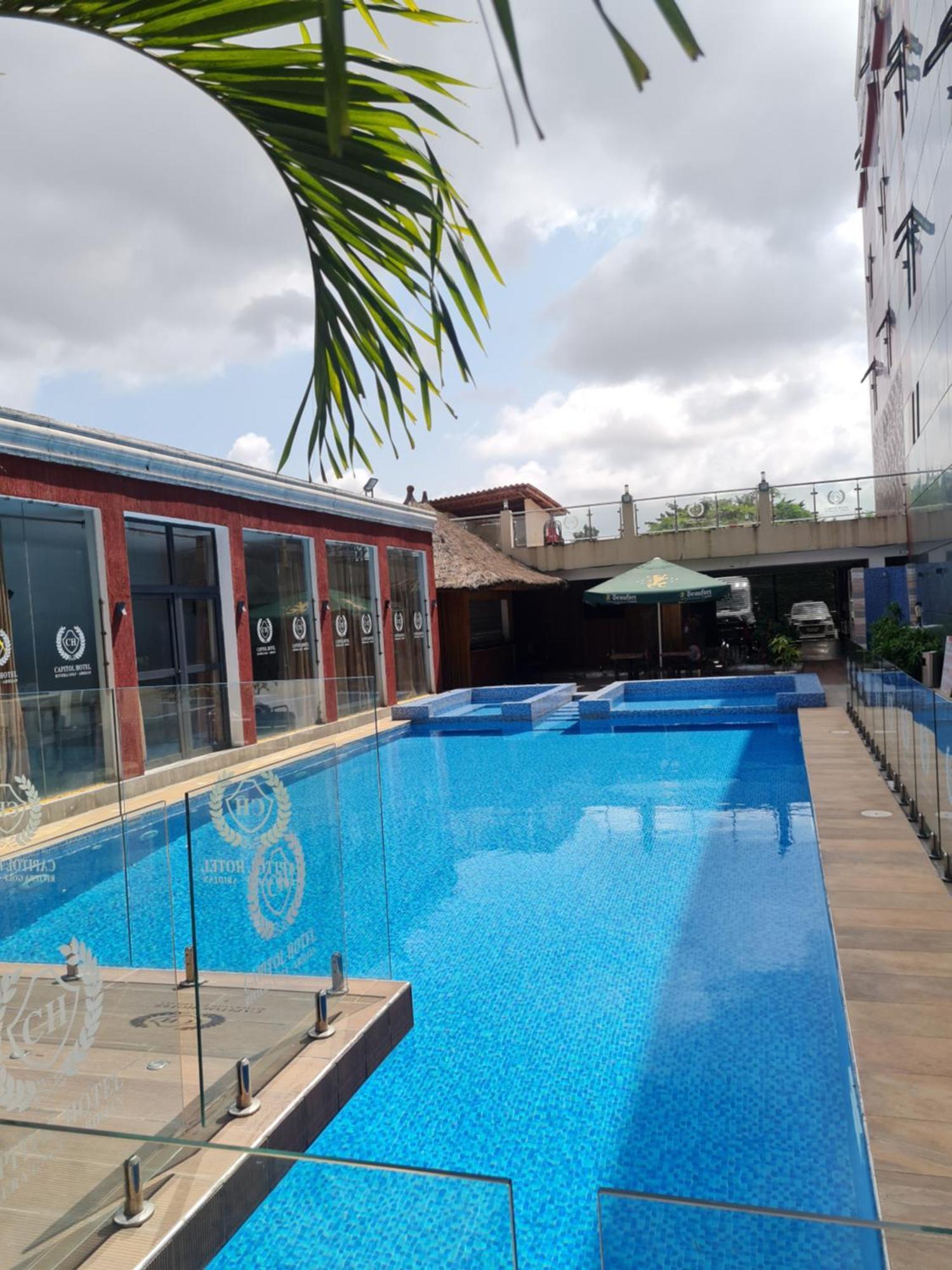 Capitole Hotel Abidjan Exteriör bild